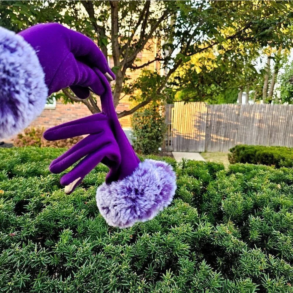 Purple Faux Fur Trim Text Capability Statement Gloves.